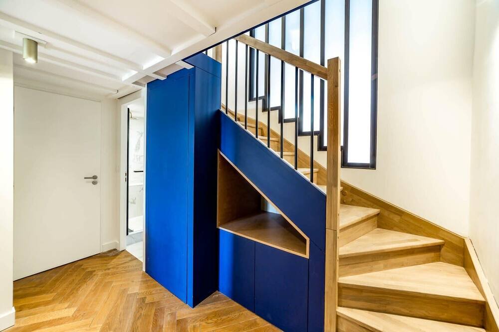 Photo of Others in Old Lyon