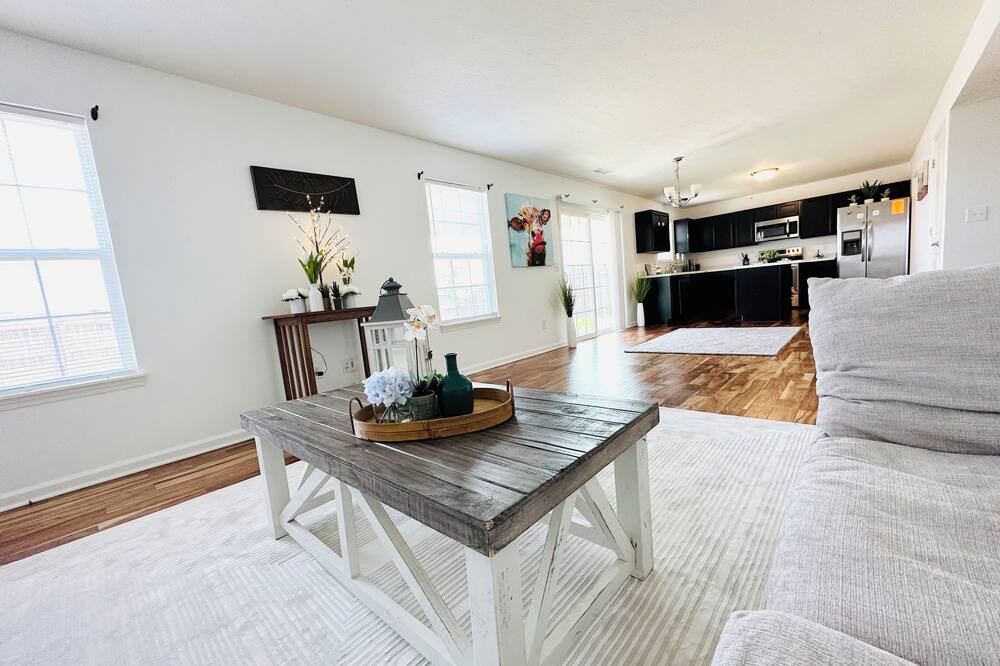 Photo of Livingroom in Plainfield