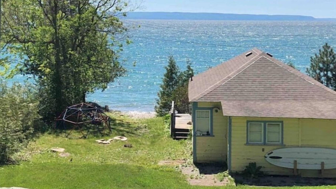 Photo of Outdoor in Tiny