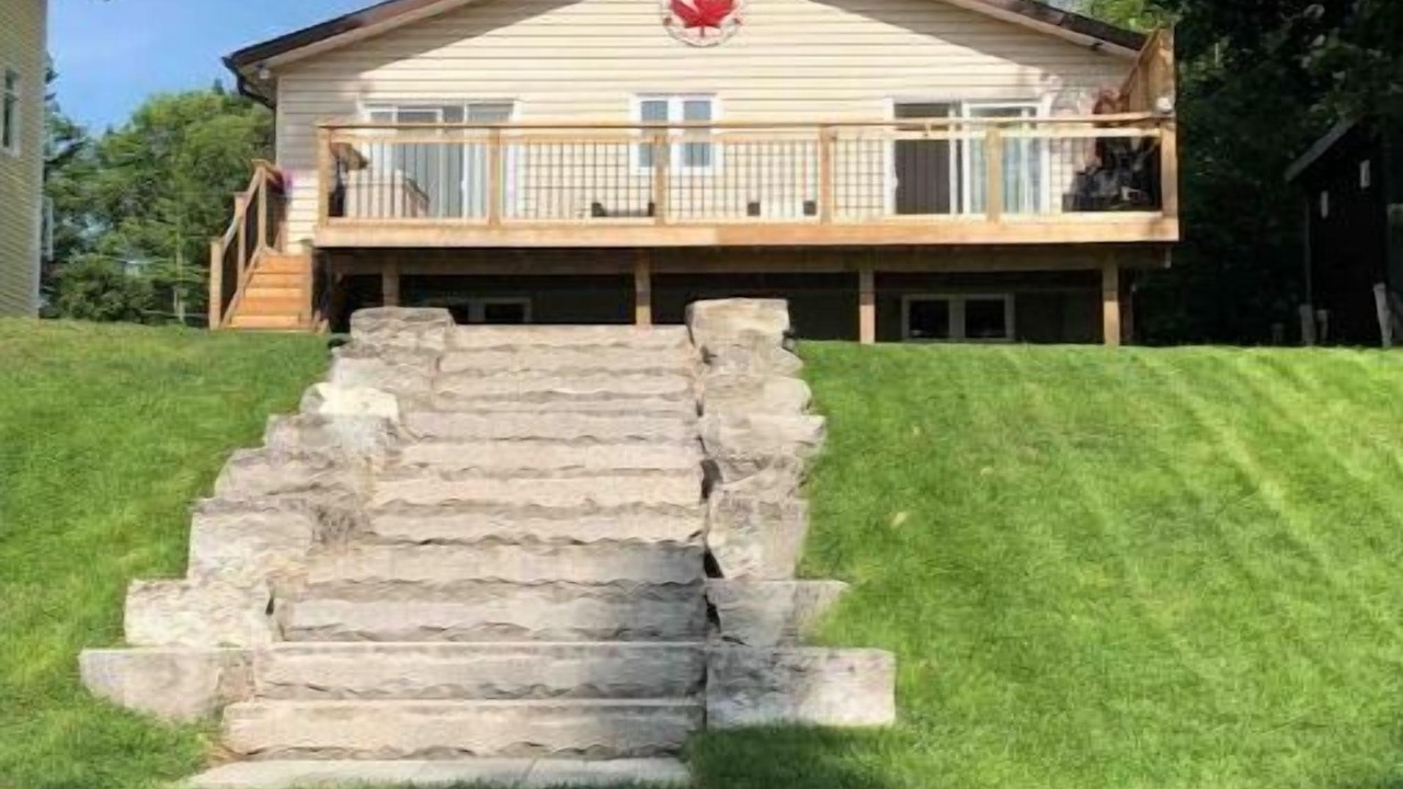 Photo of Outdoor in Tiny