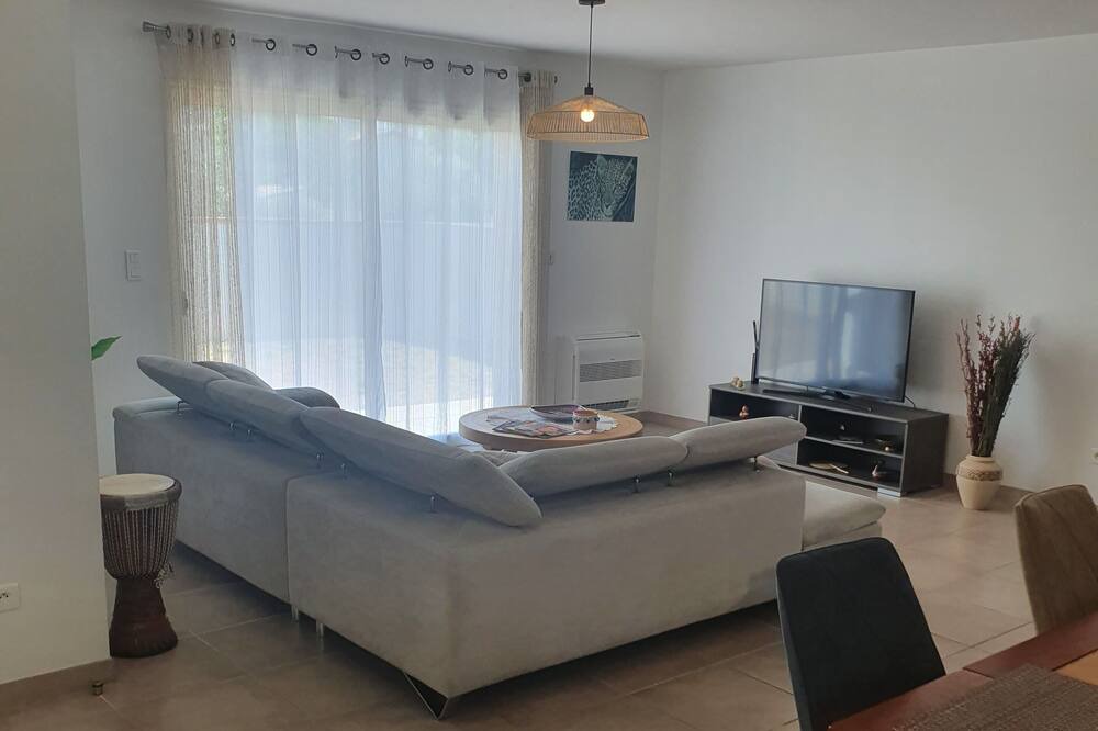 Photo of Bedroom in Seilh