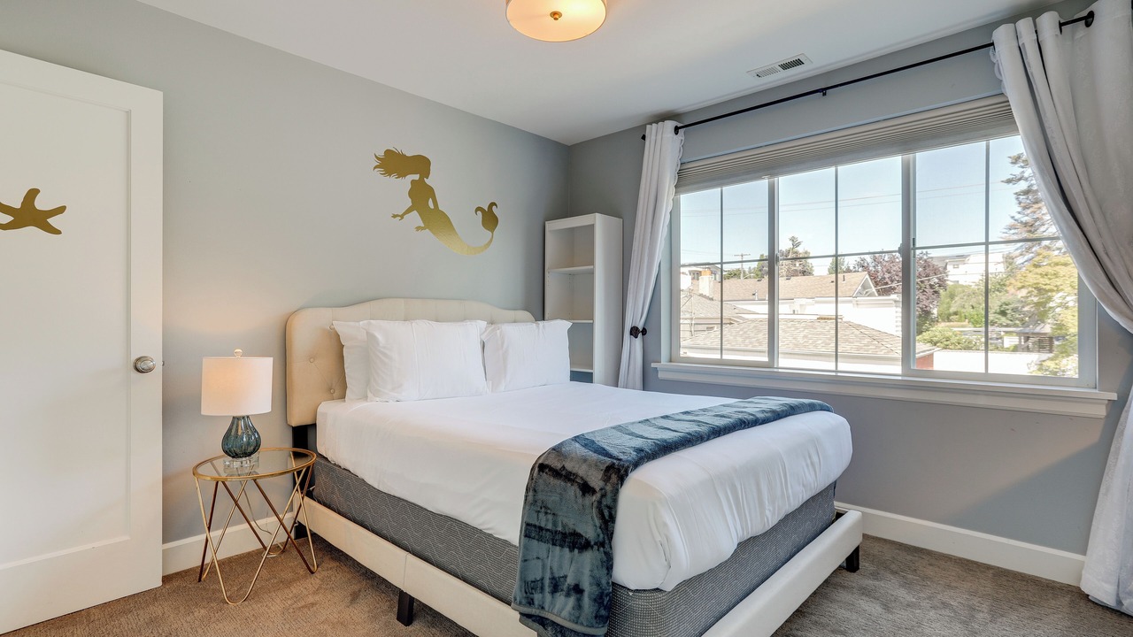 Photo of Others in Sunset Hill