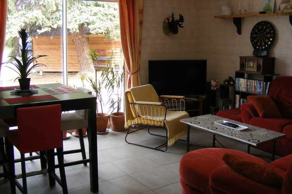 Photo of Livingroom in Noyant-de-Touraine
