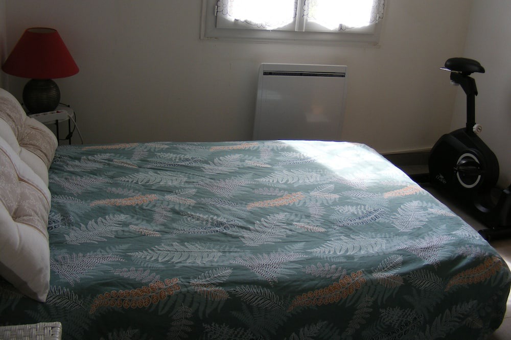 Photo of Bedroom in Noyant-de-Touraine