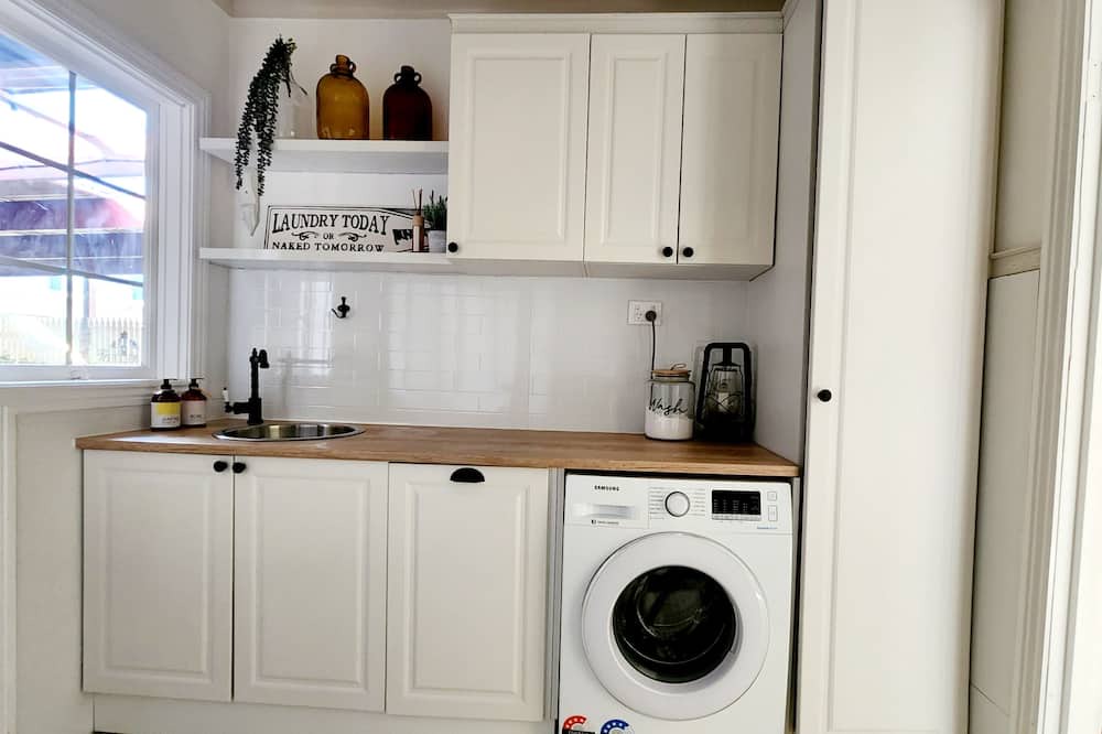 Photo of Kitchen in Altona North