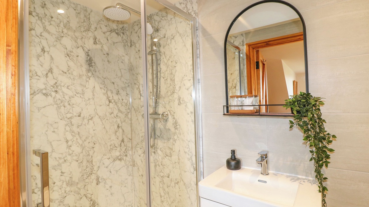 Photo of Others in Birchover