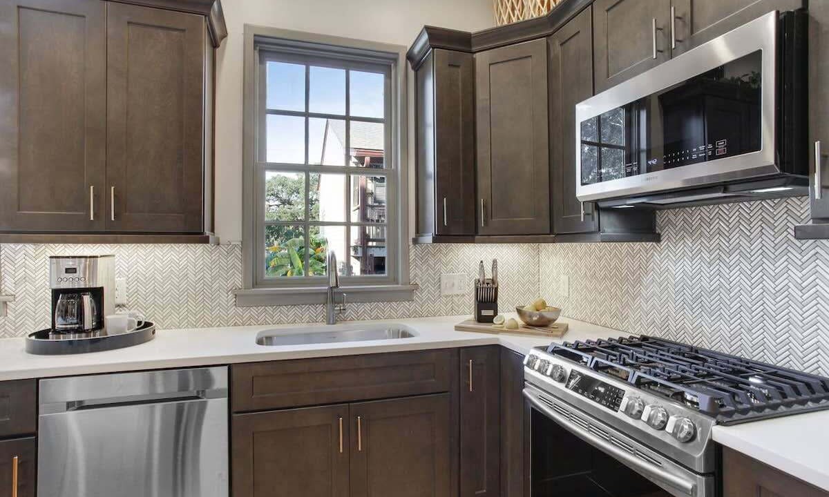 Photo of Kitchen in Beach Institute