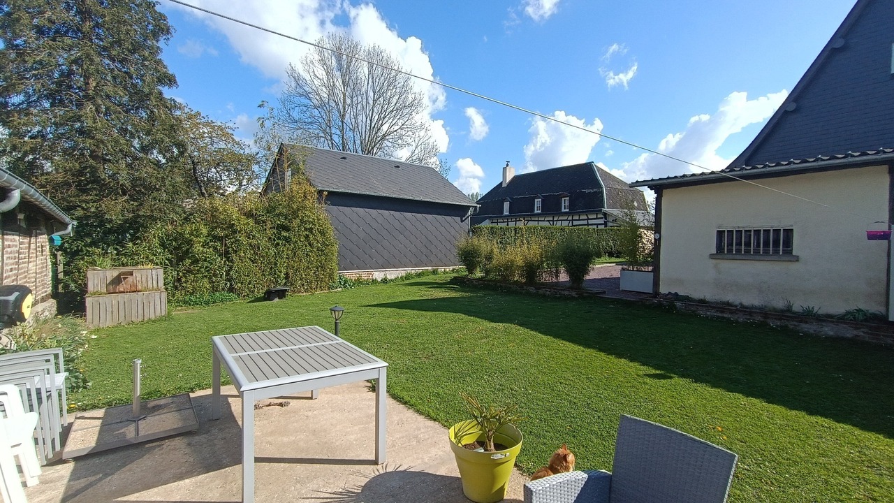 Photo of Outdoor in Beauvoir-en-Lyons