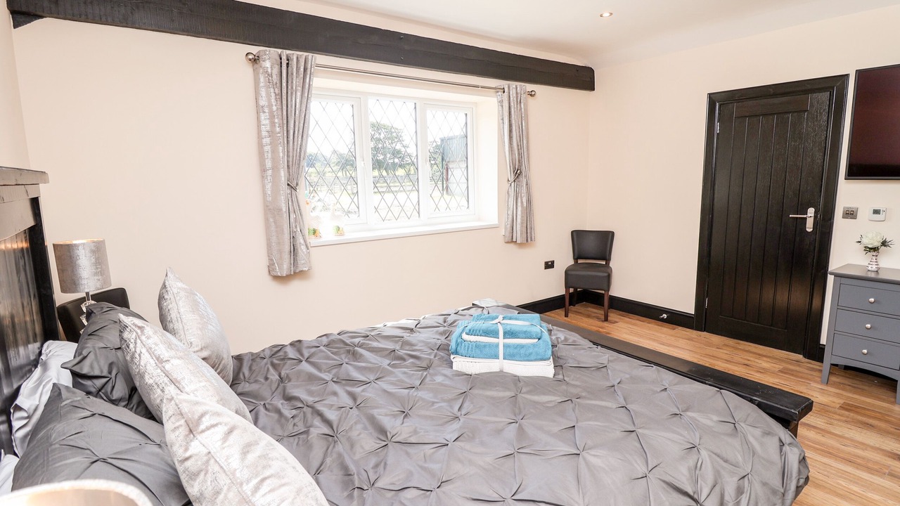 Photo of Others in Ashover