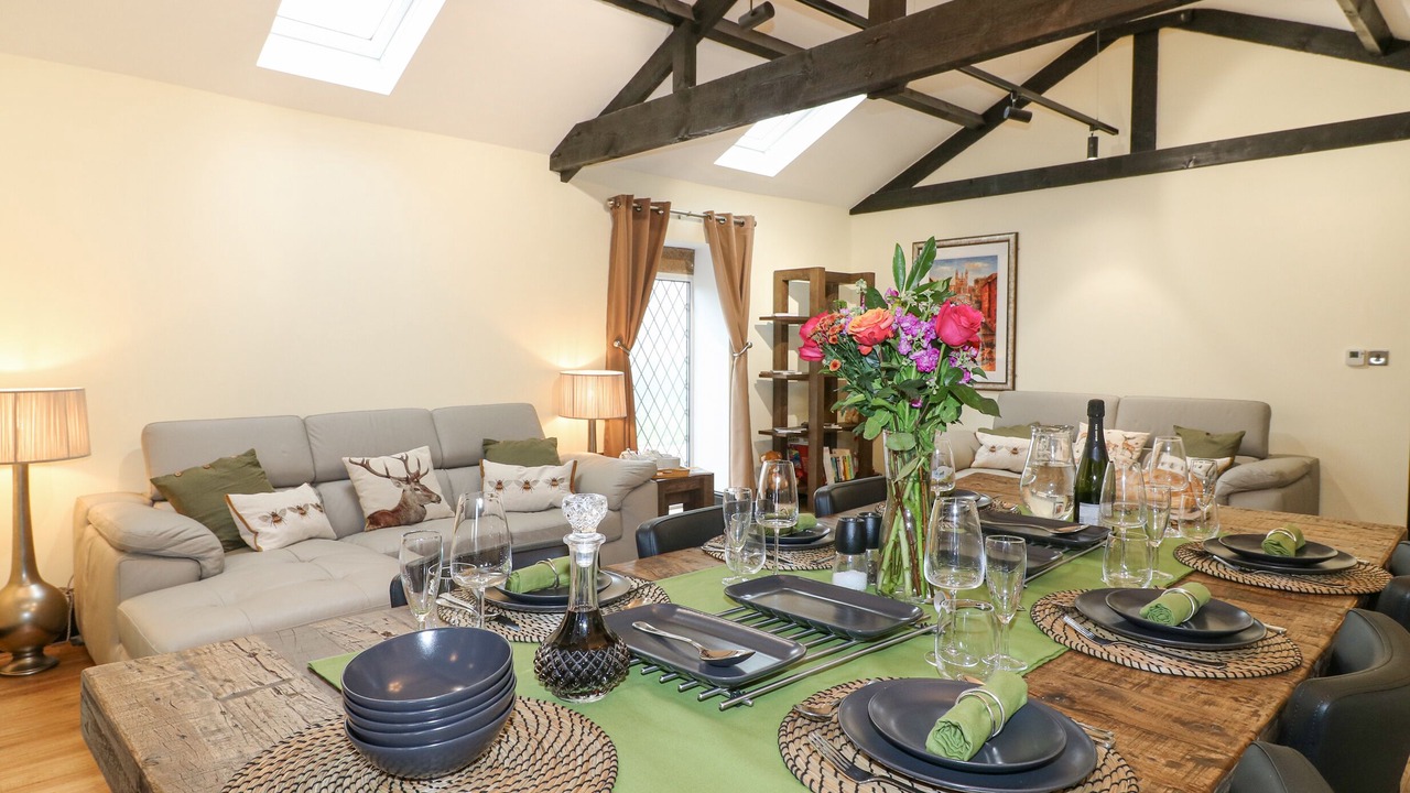 Photo of Others in Ashover