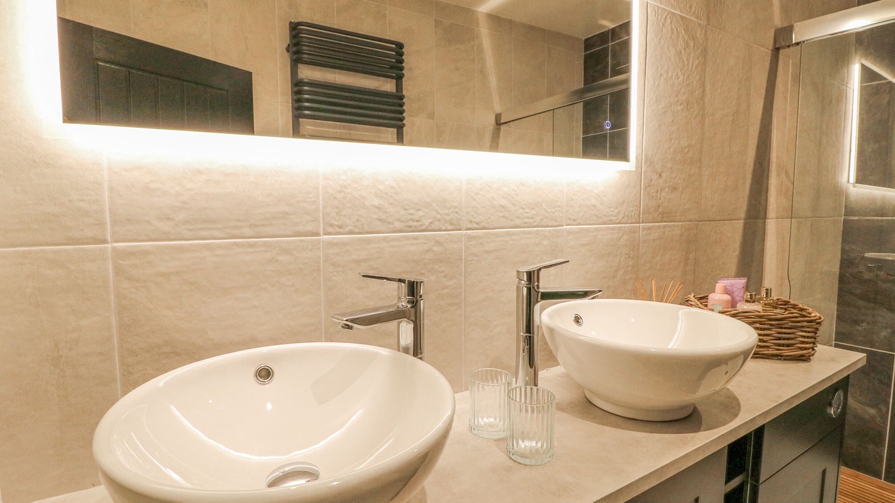 Photo of Others in Ashover