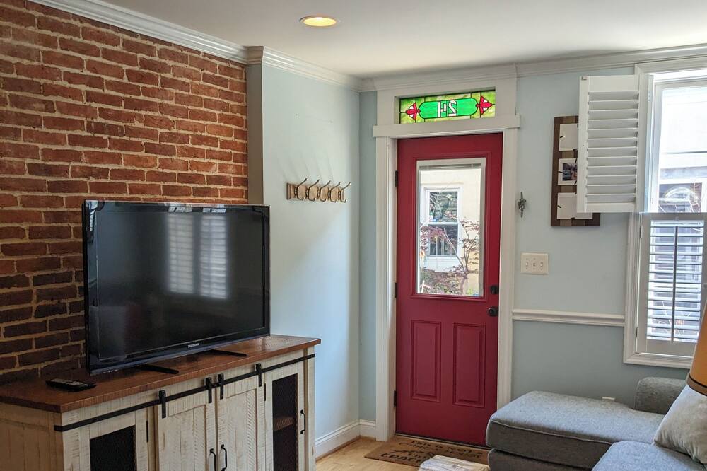 Photo of Bedroom in Upper Fells Point