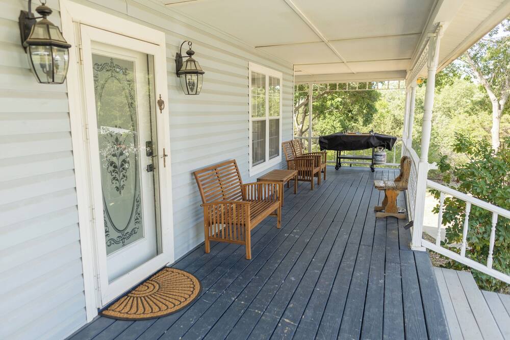 Photo of Patio Balcony in Sulphur