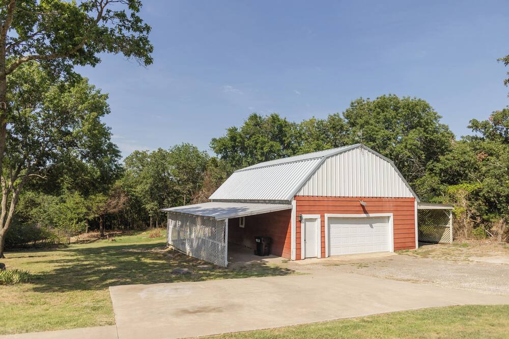 Photo of Outdoor in Sulphur