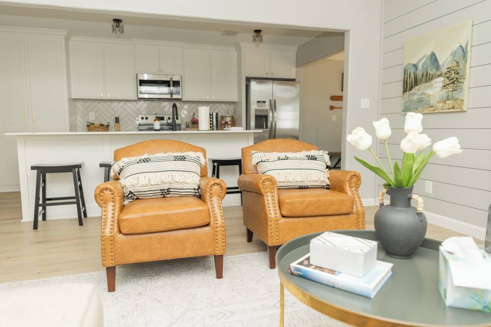 Photo of Livingroom in Sulphur