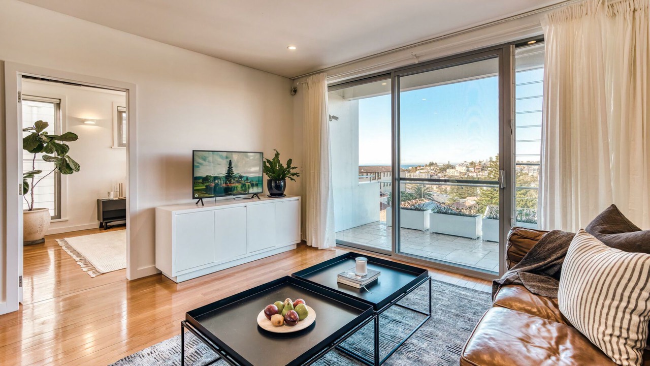 Photo of Livingroom in Bronte