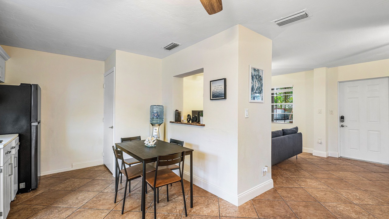 Photo of Kitchen in Oakland Park