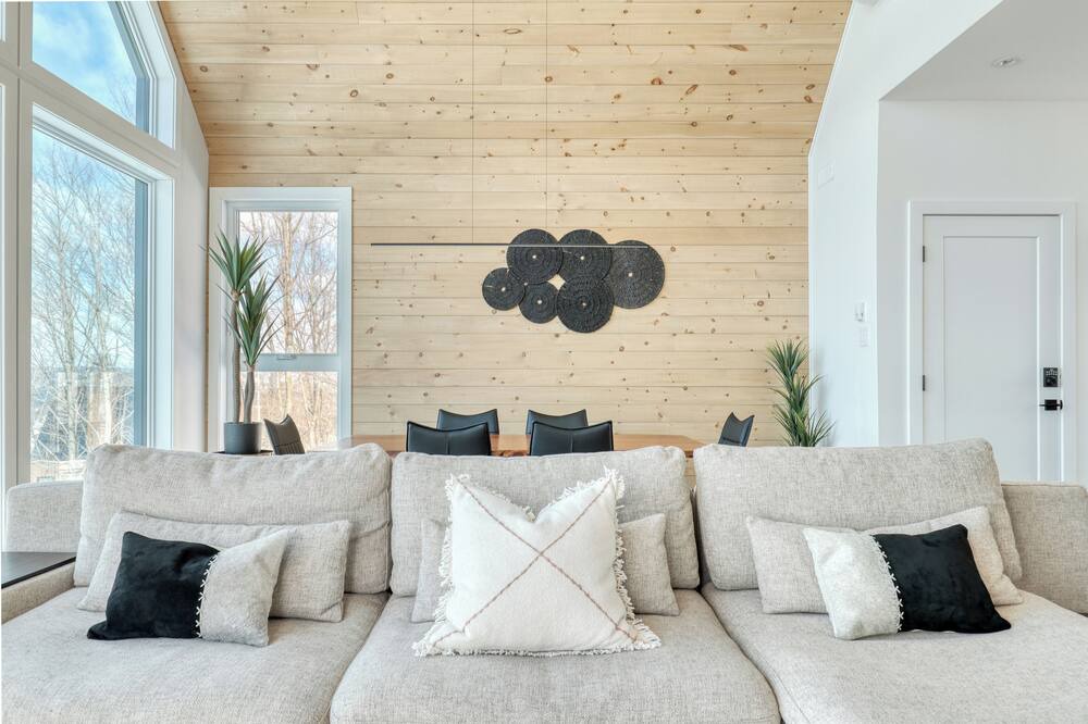 Photo of Livingroom in Saint-Damien