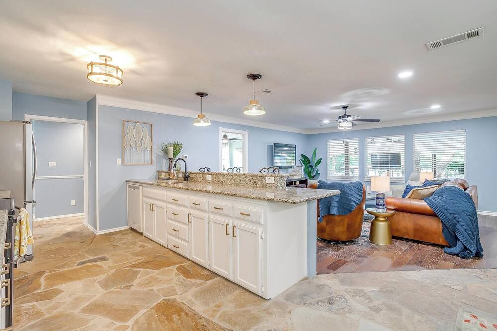 Photo of Kitchen in Gordon