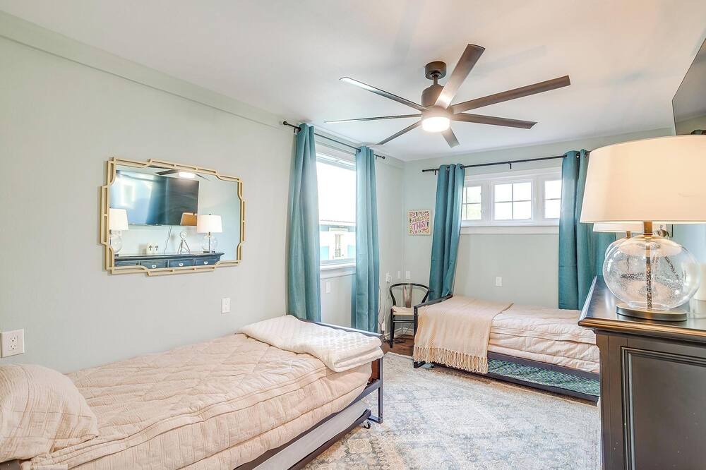 Photo of Bedroom in Gordon