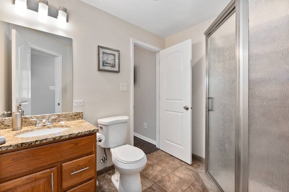 Photo of Bathroom in Oak Lawn