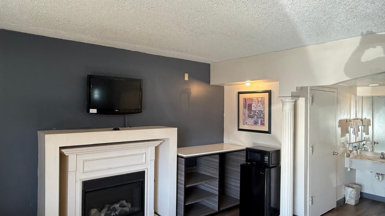 Photo of Bedroom in Rahway