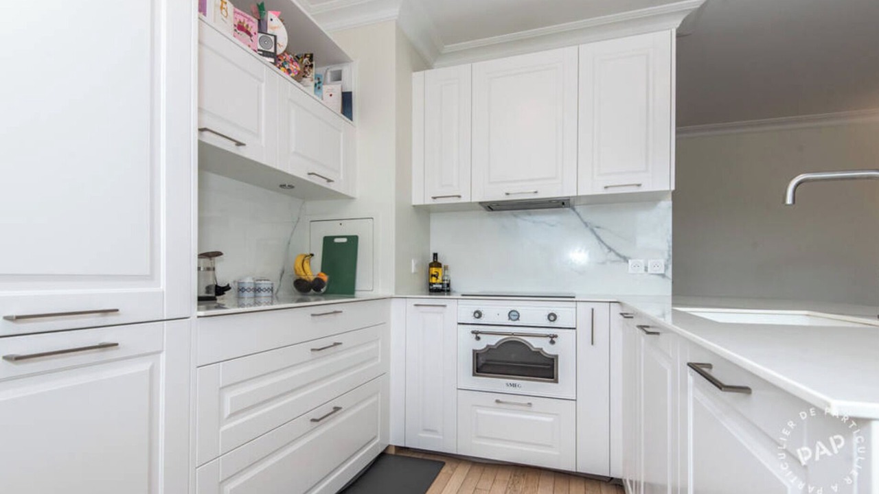 Photo of Kitchen in Plateau - Mont-Valerien
