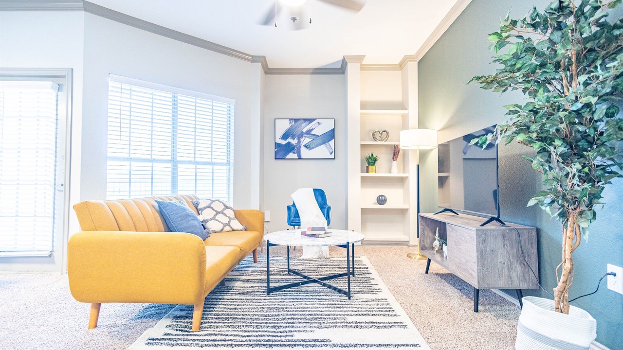 Photo of Livingroom in Wells Branch