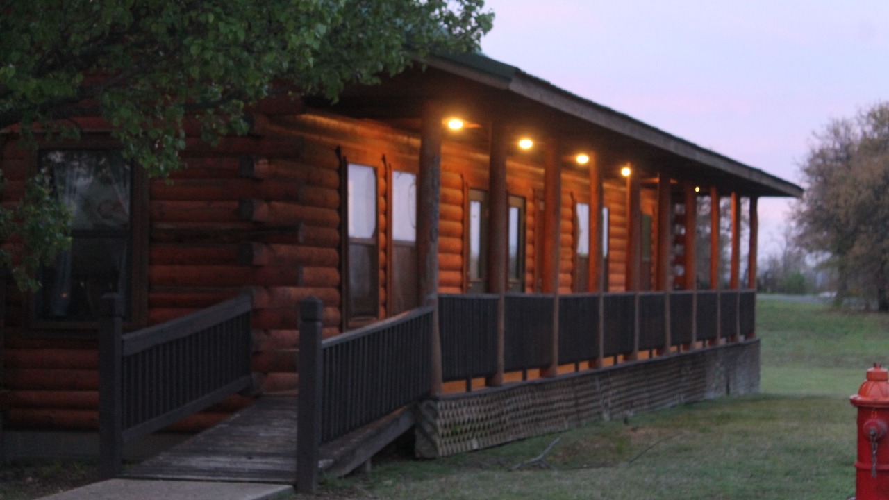 Photo of Outdoor in Pettit