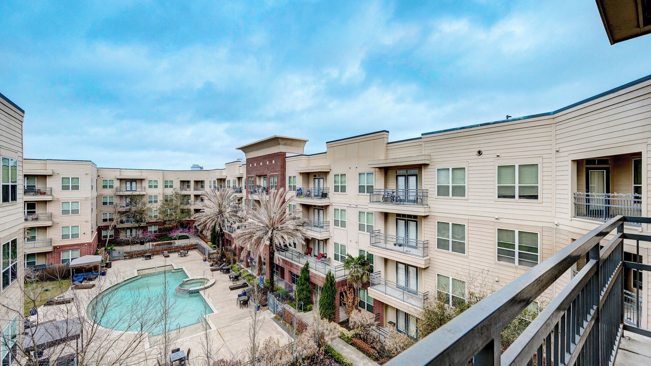 Photo of Outdoor in South Main