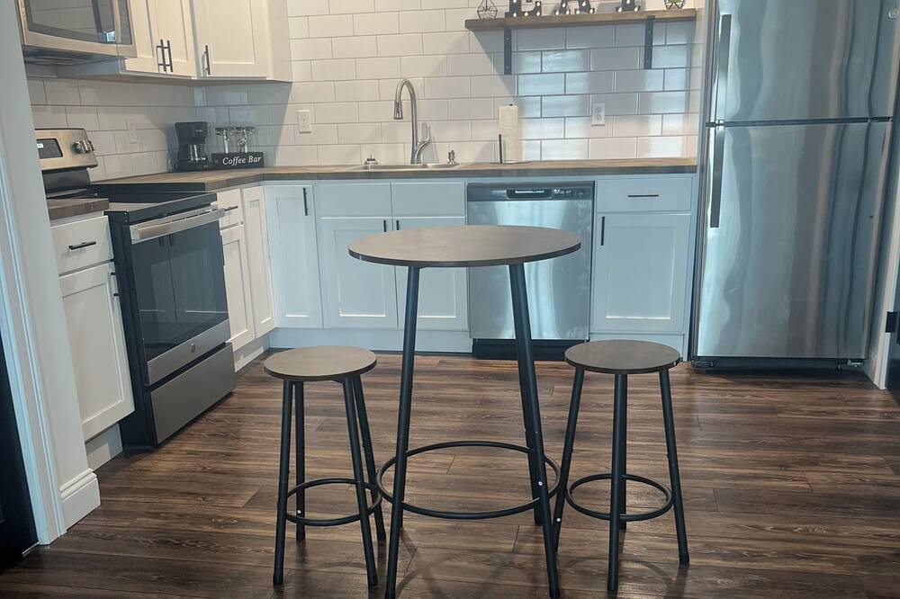 Photo of Kitchen in Center