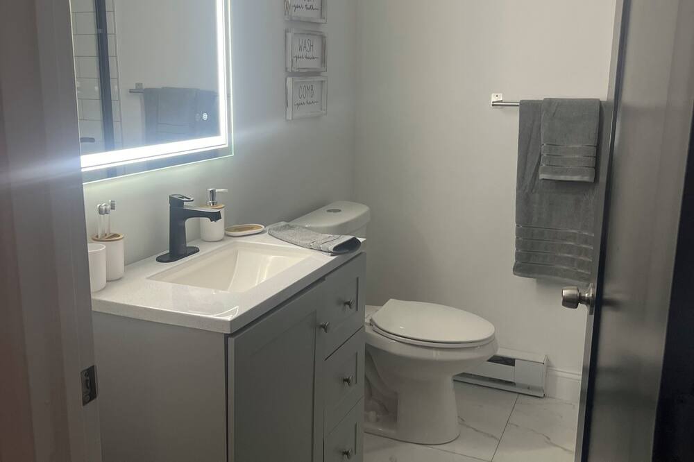 Photo of Bathroom in Center