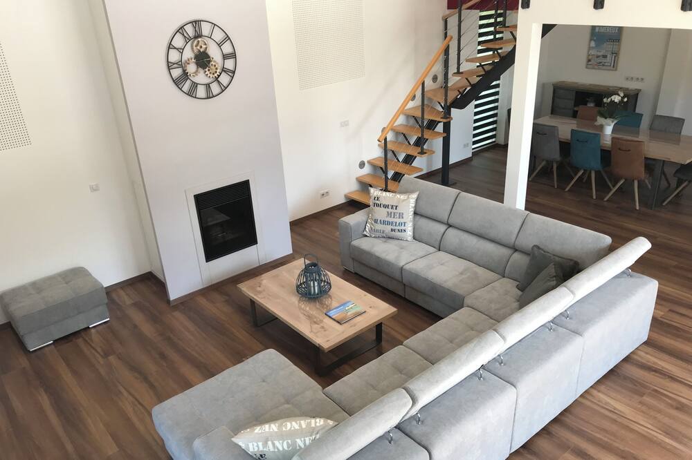 Photo of Livingroom in Wierre-Effroy