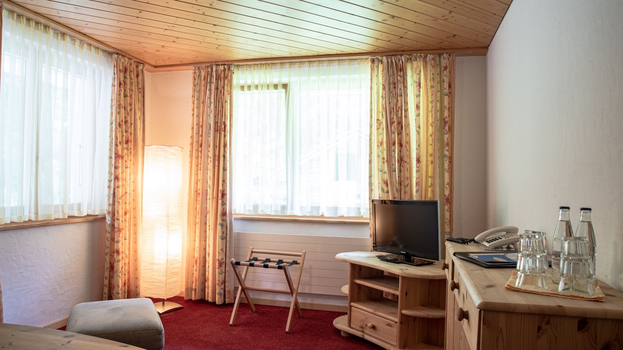 Photo of Bedroom in Kandersteg