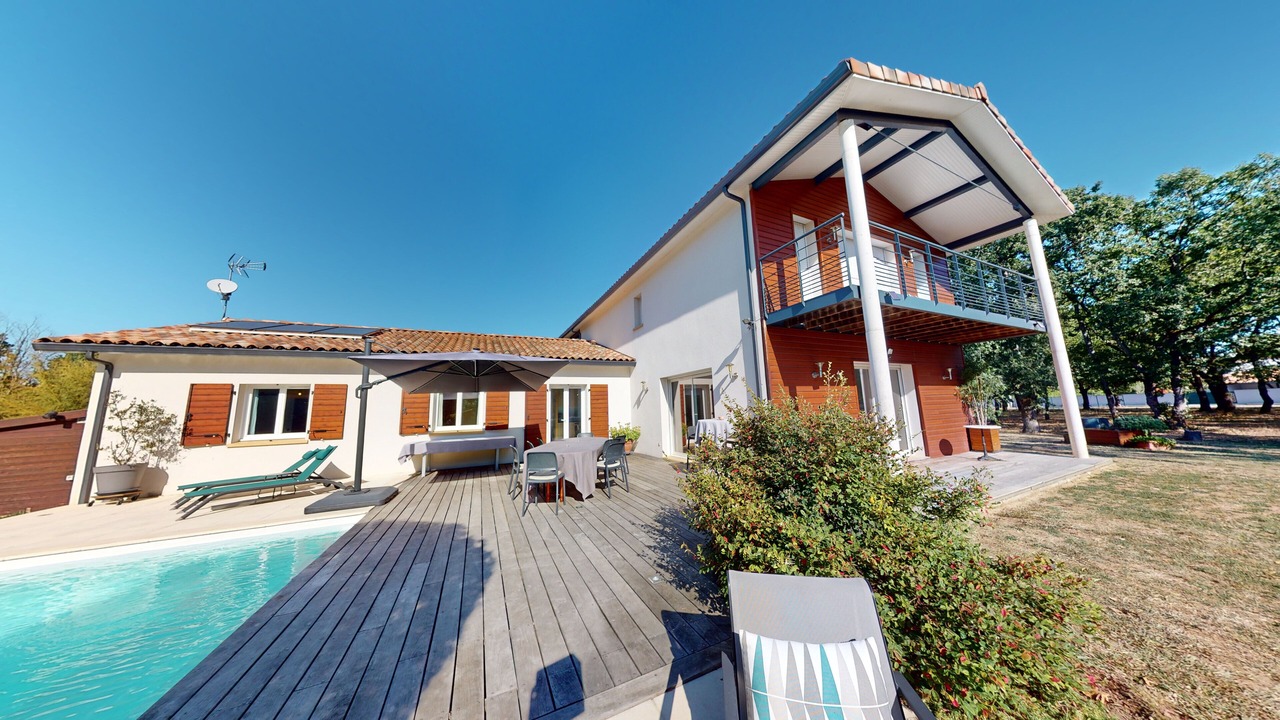 Photo of Outdoor in Aussonne