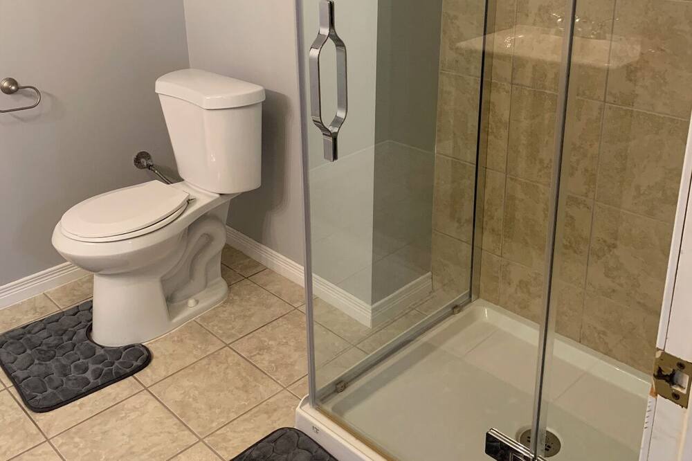 Photo of Bathroom in Paris