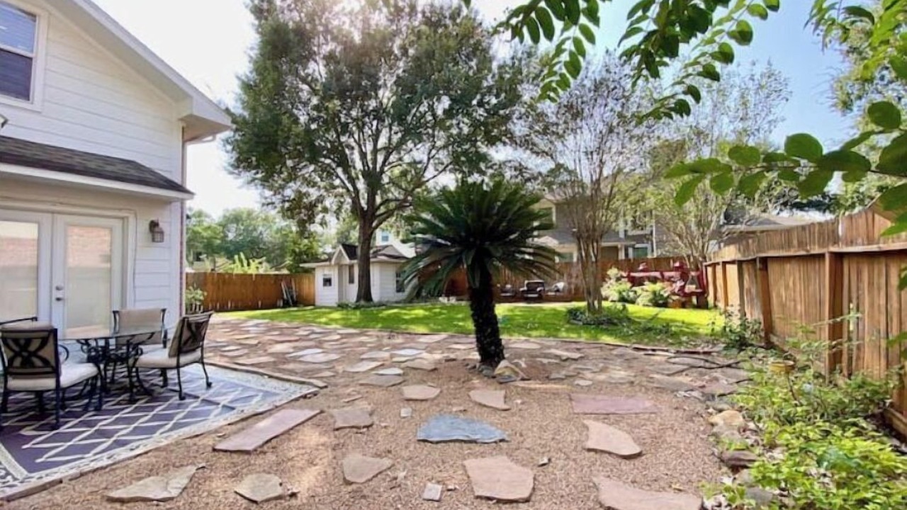 Photo of Outdoor in Meadows Place