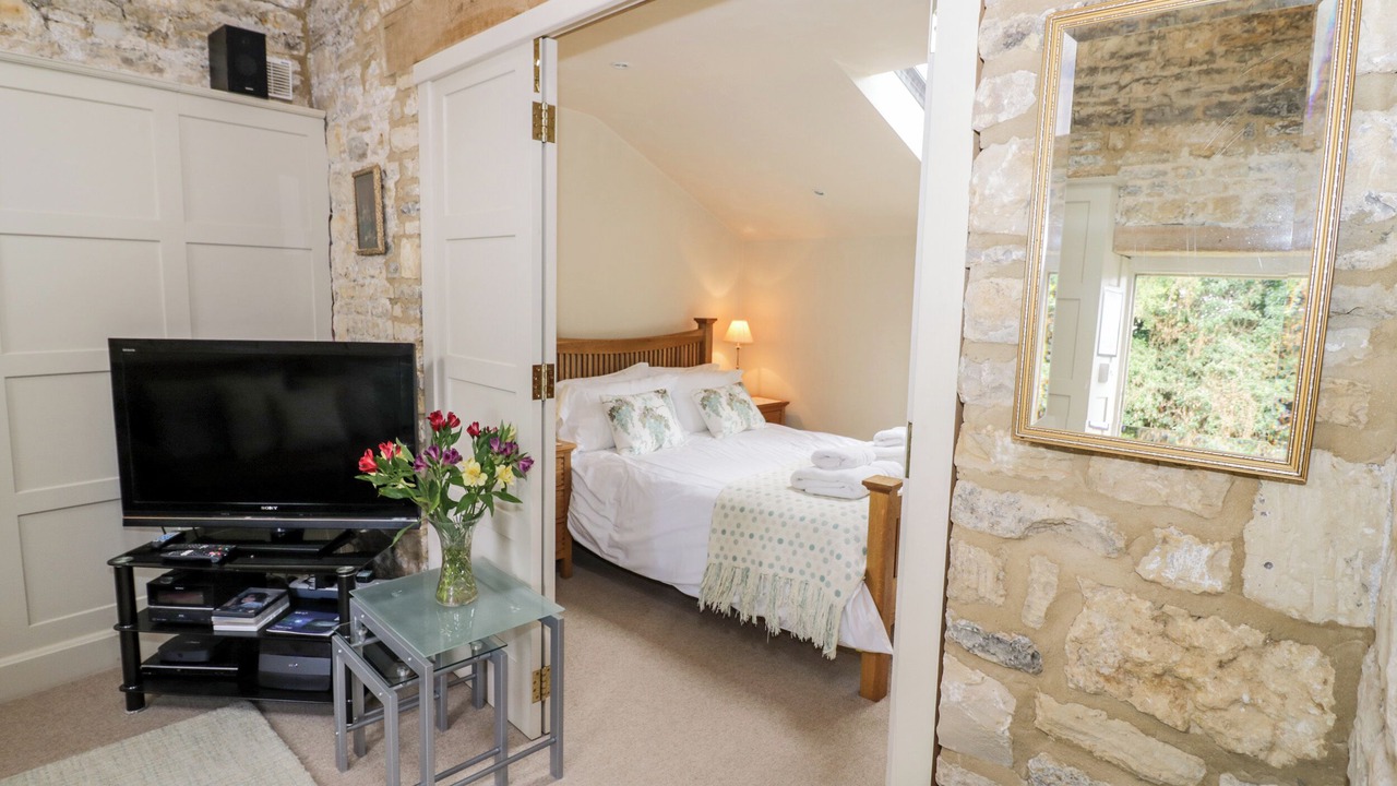 Photo of Others in Halford