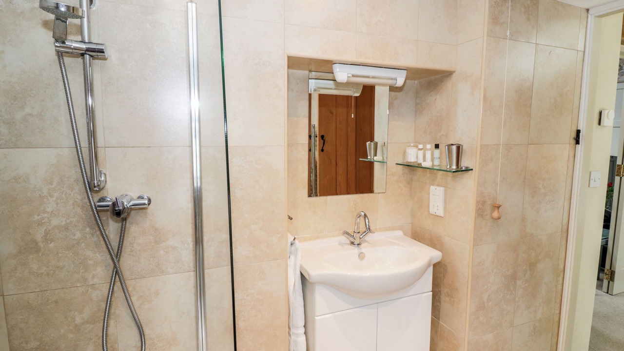 Photo of Others in Halford