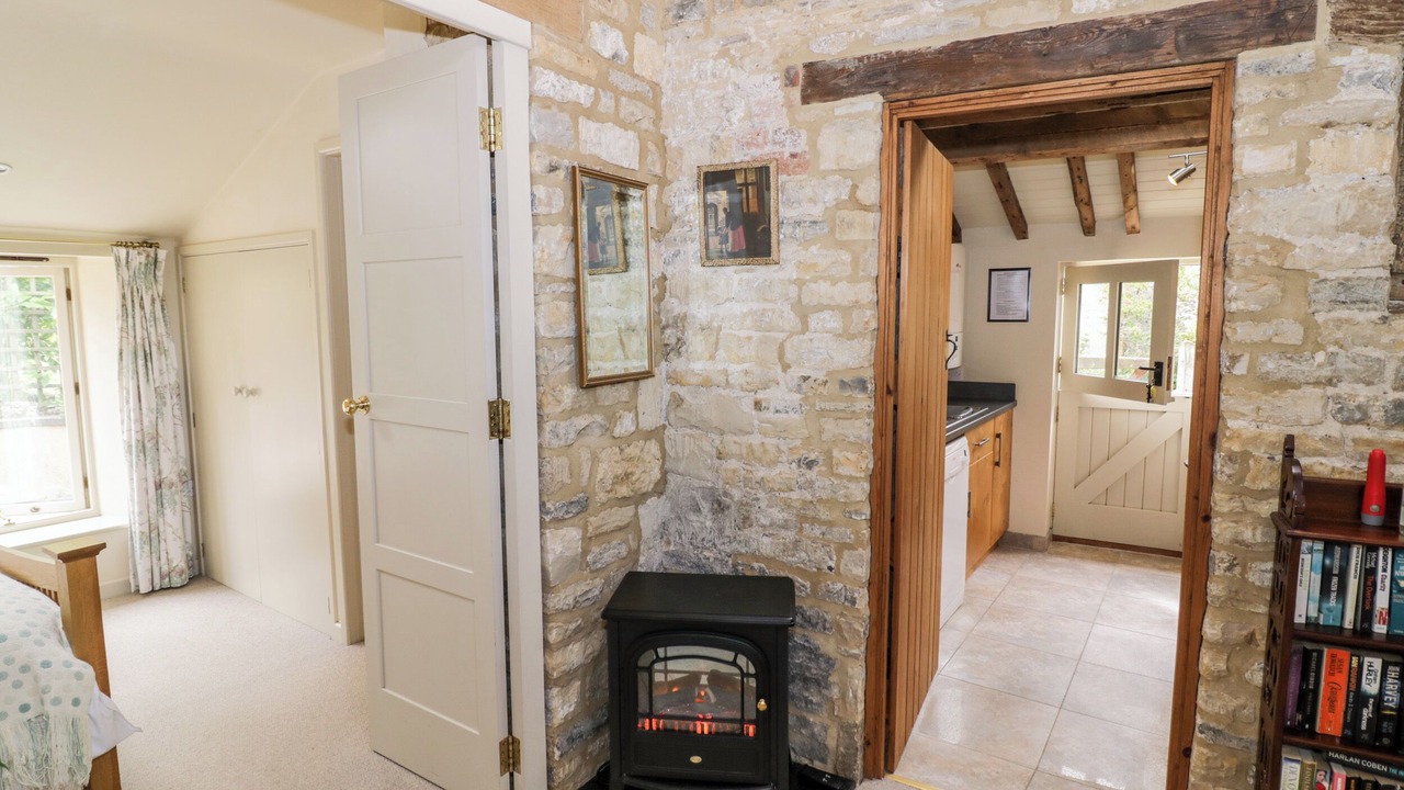 Photo of Others in Halford