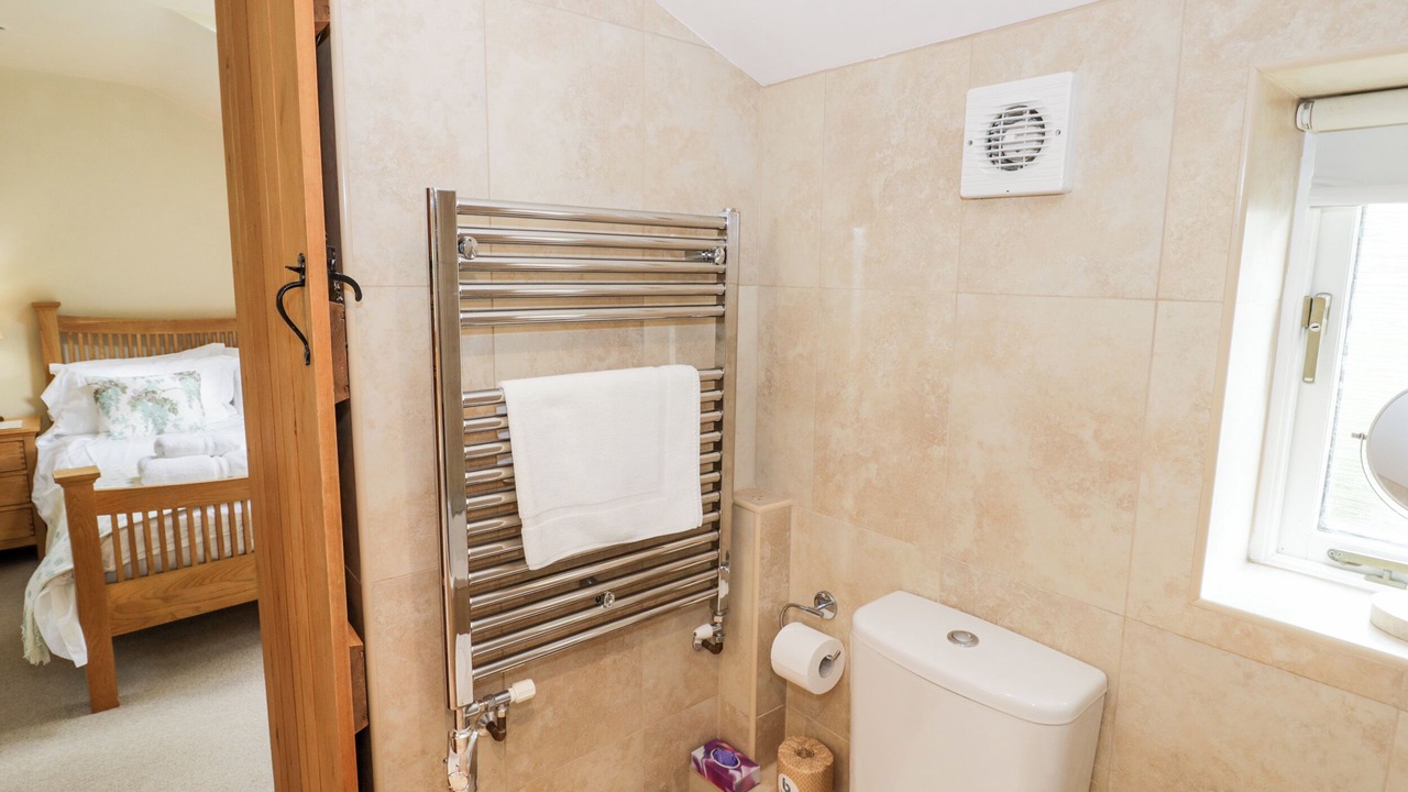 Photo of Others in Halford