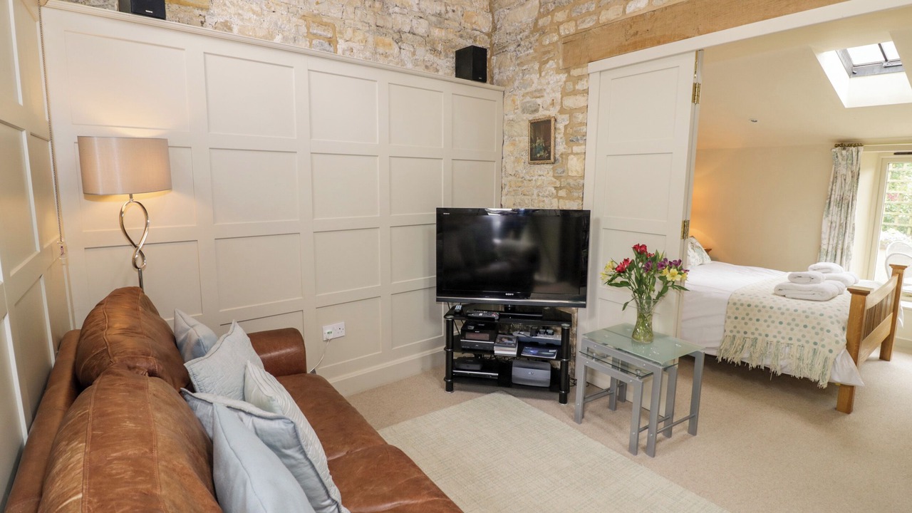 Photo of Livingroom in Halford