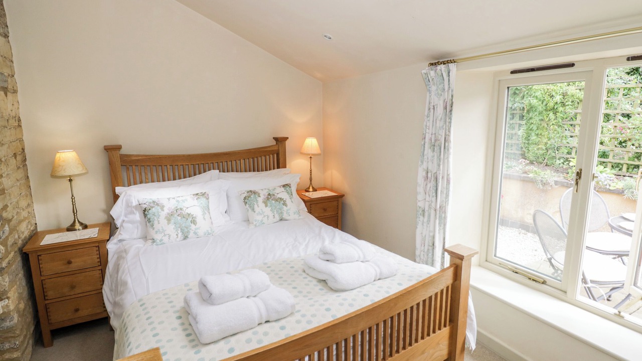 Photo of Others in Halford