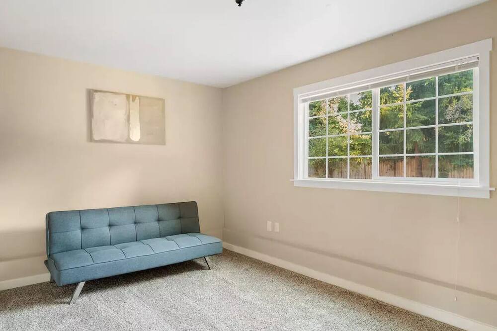 Photo of Others in Spanaway