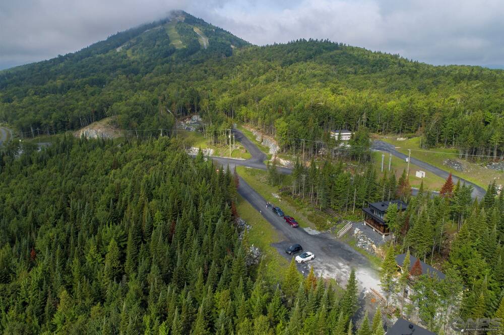 Photo of Outdoor in Adstock