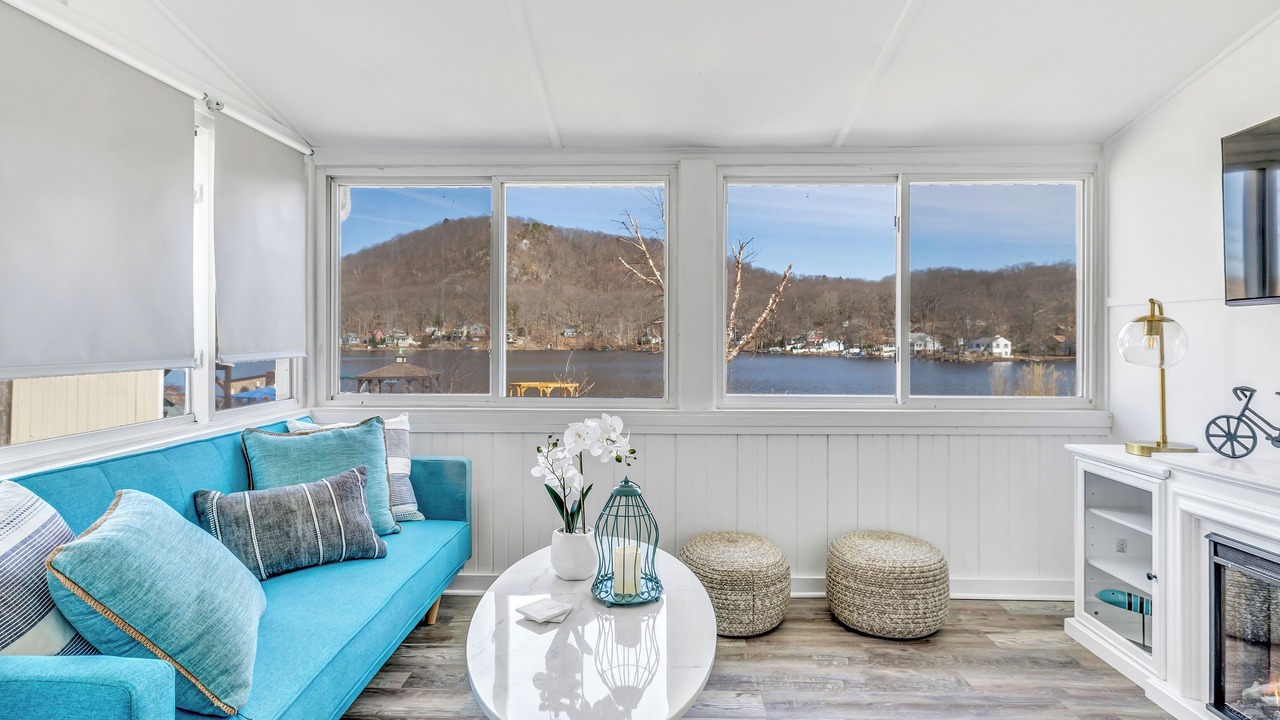 Photo of Livingroom in Portland