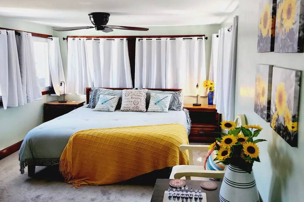 Photo of Bedroom in Fulton