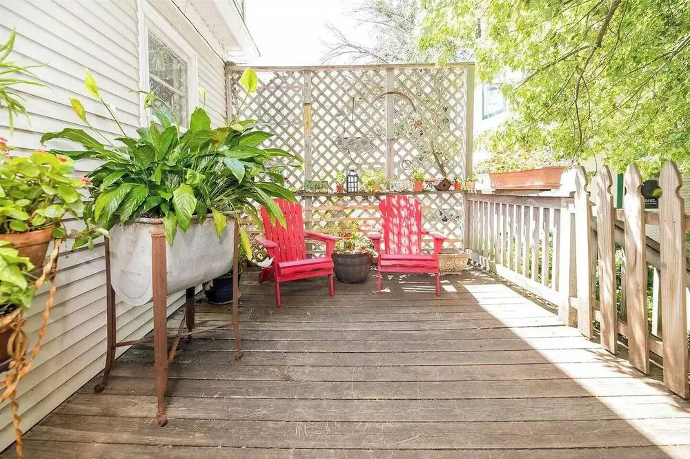 Photo of Outdoor in Fulton