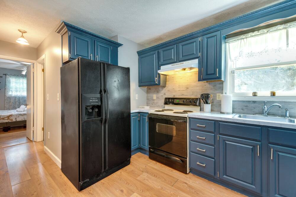Photo of Kitchen in Long Pond