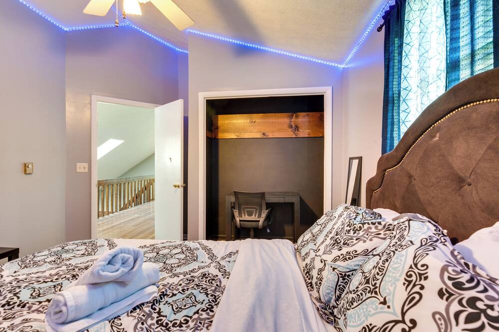 Photo of Bedroom in Long Pond